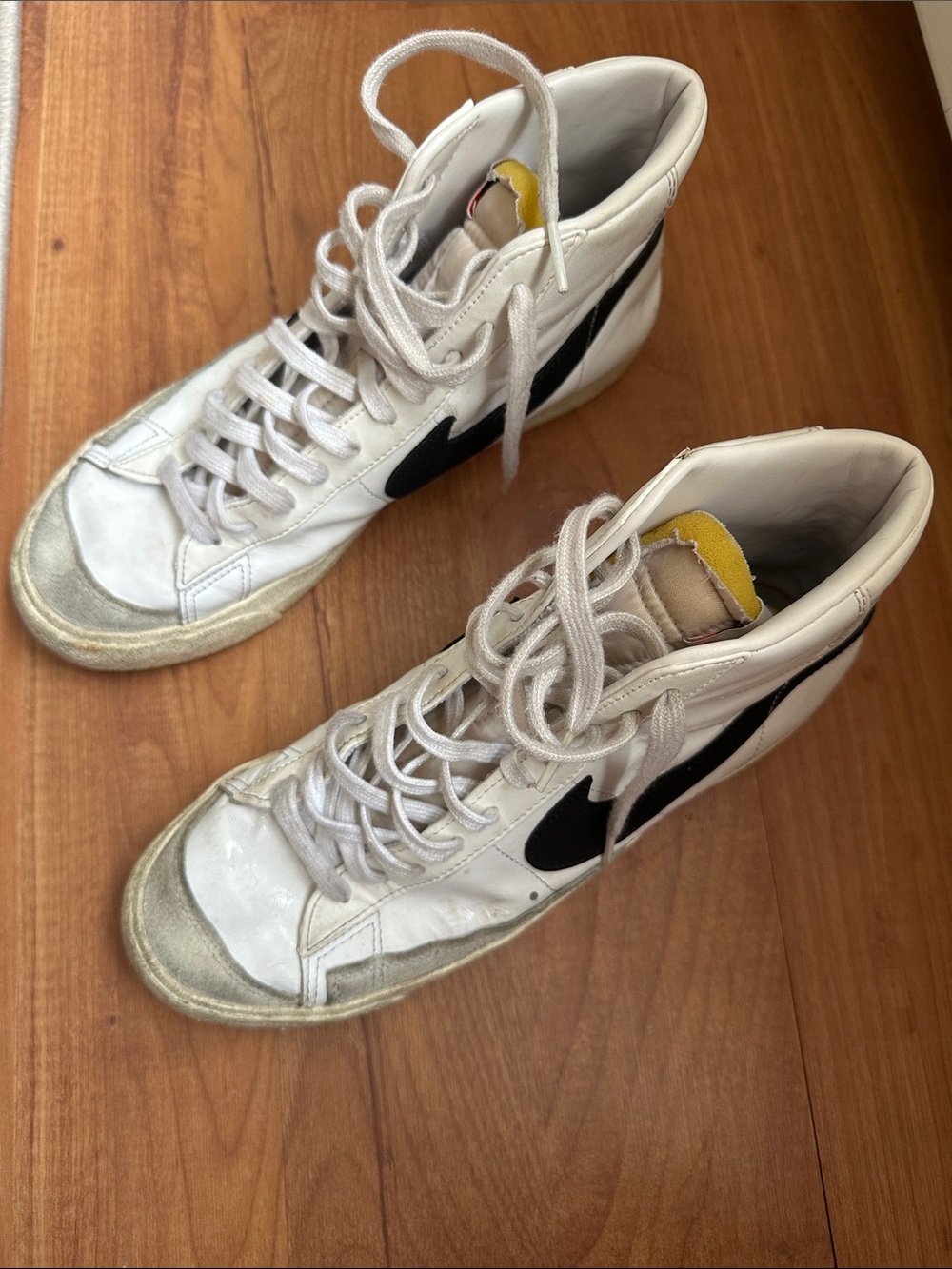 Nike Blazers Men’s 9